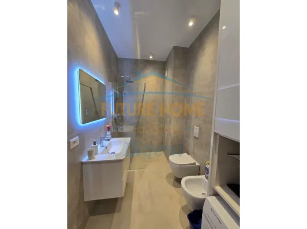 Tirane, jepet me qera apartament Kati 3, 82 m² 1.500 €