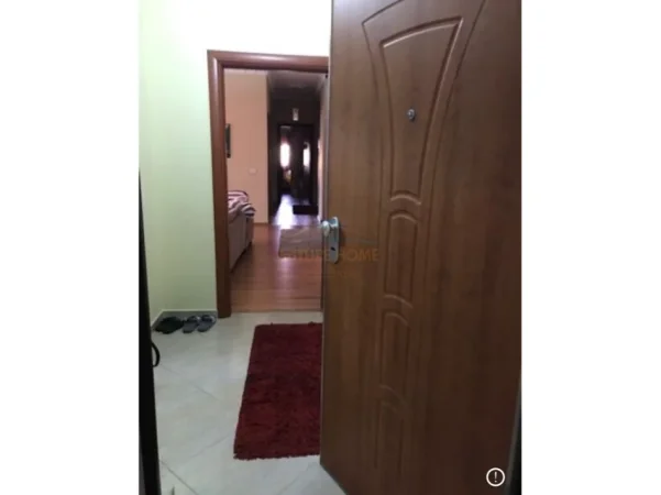 Tirane, shitet apartament Kati 4, 94 m² 270.000 €