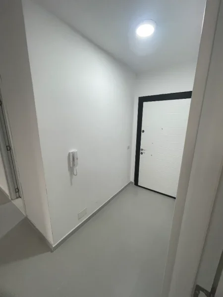 Tirane, jap me qera apartament 2+1+Ballkon Kati 5, 108 m² 40.000 leke