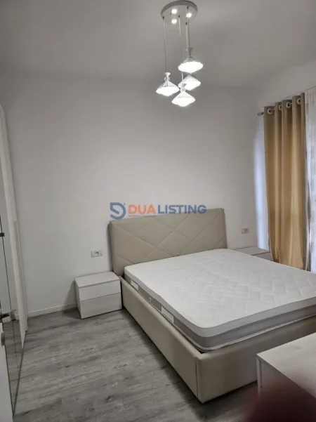 Tirane, jepet me qera apartament 2+1 Kati 3, 78 m² 700 € 