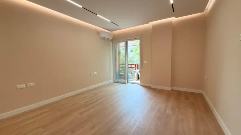 Tirane, jepet me qera zyre Kati 2, 131 m² 2.500 € 
