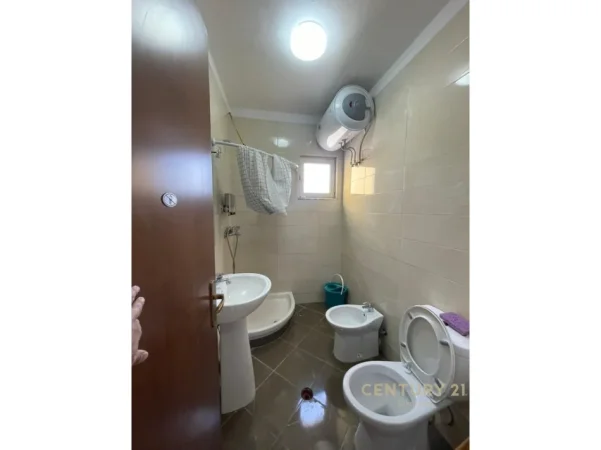 Tirane, jepet me qera apartament 2+1 Kati 6, 71 m² 550 € 