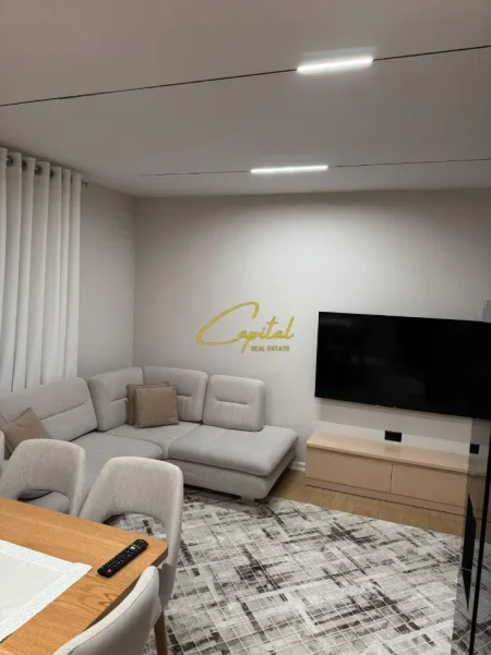 Tirane, jepet me qera apartament 2+1 Kati 0, 100 m² 700 € (RRUGA E DIBRES)