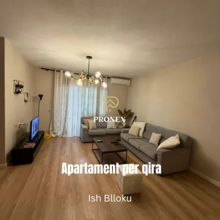 Tirane, jepet me qera apartament 2+1 Kati 4, 100 m² 800 € (Ish Blloku)