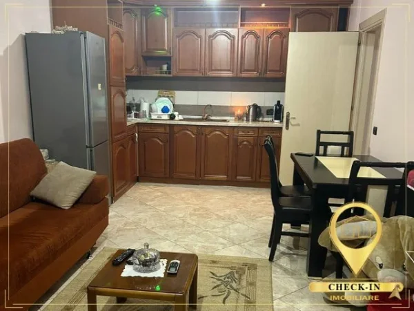 Tirane, jepet me qera apartament 1+1+Aneks+Ballkon Kati 4, 70 m² 470 € (Astir)