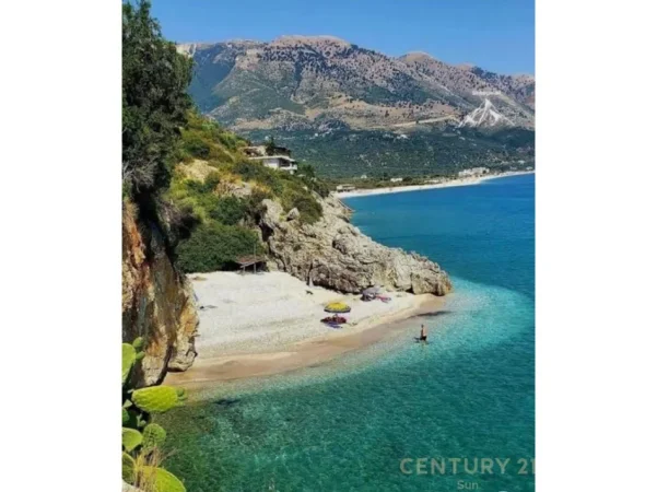 Himare, shes toke , (Qeparo)