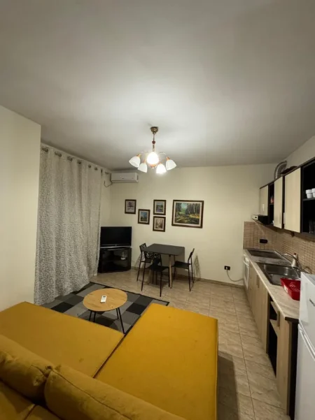 Tirane, jepet me qera apartament 2+1 Kati 4, 70 m² 600 € (Rruga Sami Frasheri)
