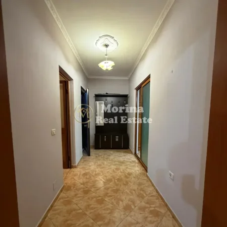 Tirane, jepet me qera apartament 1+1 Kati 3, 85 m² 500 € (Don Bosko)