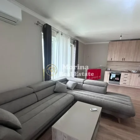 Tirane, jepet me qera apartament 2+1 Kati 2, 68 m² 700 € (Liqeni i Thate)