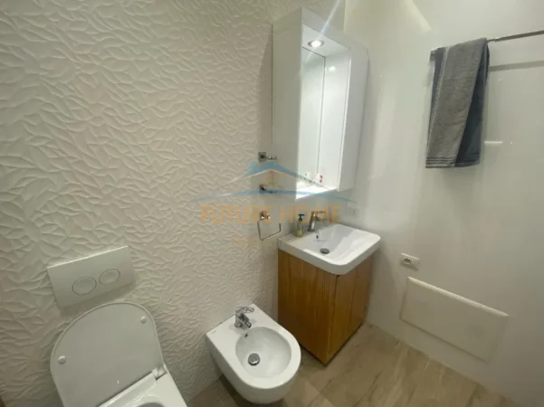 JEPET ME QERA APARTAMENT 1+1 KOMPLEKSI KONTAKT , 21DHJETORI