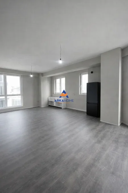 Tirane, shitet apartament 3+1+Ballkon Kati 4, 136 m² 474.000 € 