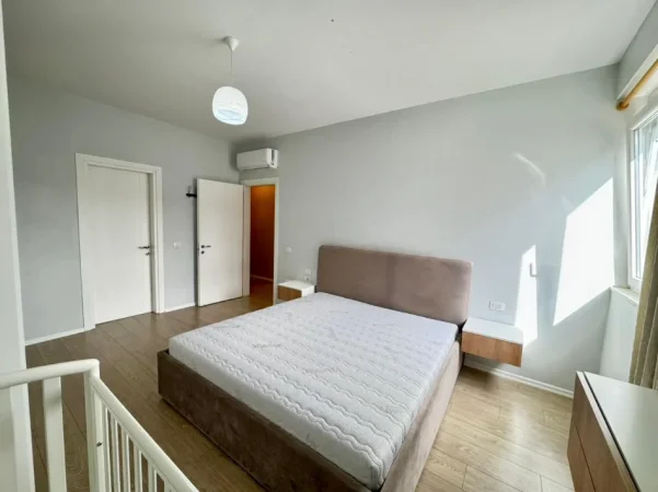 Tirane, shitet apartament 2+1 Kati 4, 105 m² 278.000 € (Liqeni i Thate)