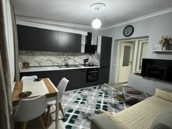 Tirane, jepet me qera apartament 1+1 Kati 0, 60 m² 430 € (RRUGA E DIBRES)