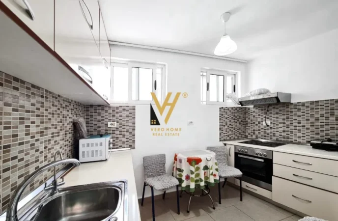 Tirane, jepet me qera apartament 1+1+Ballkon Kati 0, 70 m² 750 € (PAZARI I RI)