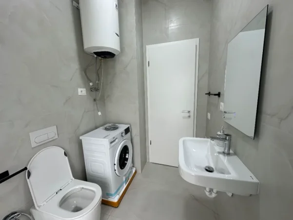 Tirane, jepet me qera apartament 1+1 Kati 6, 50 m² 400 € (Kompleksi Mangalem)