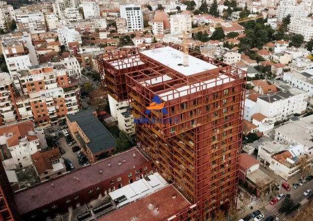 Tirane, jepet me qera zyre Kati 7, 124 m² 1.200 € 