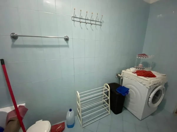 Tirane, jepet me qera apartament 2+1 Kati 2, 85 m² 580 € (Don Bosko)