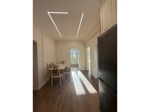 Durres, shitet apartament 2+1 Kati 3, 130.000 € 