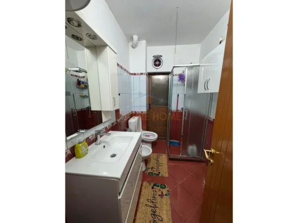 SHITET APARTAMENT 1+1 XHAMLLIKU