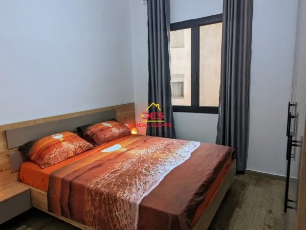 Vlore, shitet apartament 1+1+Ballkon Kati 1, 64 m² 168.000 € (Rruga Dhimitër Konomi)