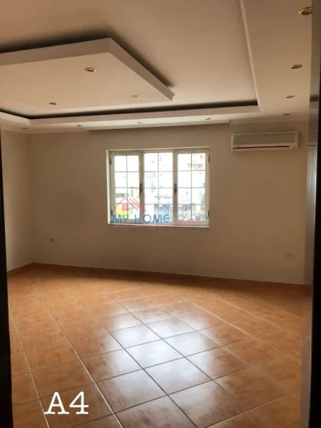 Tirane, jepet me qera zyre Kati 4, 177 m² 1.800 € (Sheshi Willson)