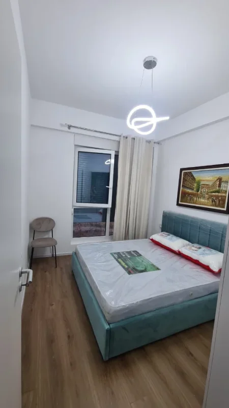 Tirane, jepet me qera apartament 1+1+Ballkon ,e kompletuar ,Kati 3, 45 m² 370 euro (Rruga Dalip Topi)Rezidenca OXA