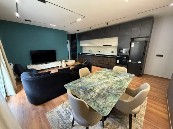 Tirane, jepet me qera apartament 1+1+Ballkon Kati 1, 76 m² 700 € (Lake Land Residence)