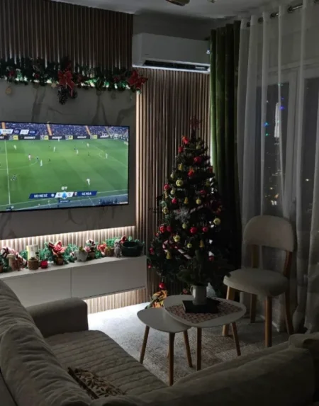 Tirane, jepet me qera apartament 2+1 Kati 5, 85 m² 600 € (LAPRAKE)