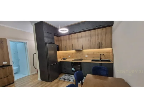 Tirane, jepet me qera apartament 1+1 Kati 7, 70 m² 590 € 