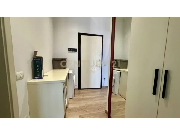 Tirane, shitet apartament 1+1 Kati 5, 48 m² 79.000 € (kodra e diellit)