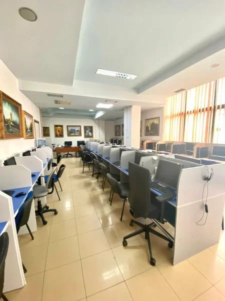 Tirane, shitet ambjent biznesi Kati 0, 216 m² 600.000 € (RRUGA E ELBASANIT)