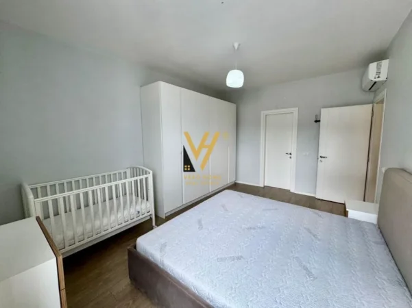 Tirane, shitet apartament 2+1+Ballkon Kati 4, 104 m² 278.000 € (LIQENI I THATE)