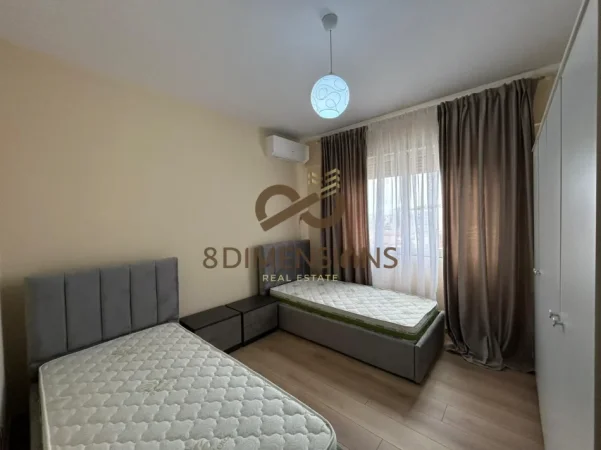 Tirane, jepet me qera apartament 1+1+Ballkon Kati 4, 65 m² 650 € (delijorgji)