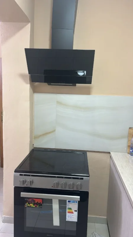 Tirane, jepet me qera apartament 1+1 Kati 5, 62 m² 450 € (FERIT XHAJKO)