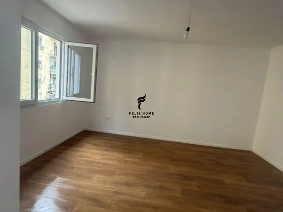 Tirane, shitet apartament 1+1 Kati 5, 54 m² 98.000 € (PORCELAN)