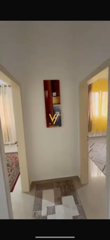 Tirane, jepet me qera apartament 2+1+Ballkon Kati 1, 110 m² 700 € (KODRA E DIELLIT)