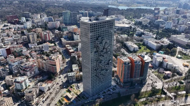 Tirane, jepet me qera ambjent biznesi Kati 8, 465 m² 10.050 € (Rruga e Elbasanit)