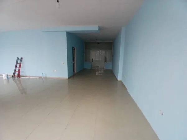 Tirane, shitet ambjent biznesi Kati 1, 87 m² 145.000 € (Rruga 3 deshmoret)