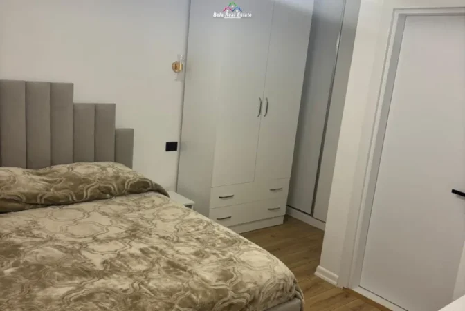 Tirane, jepet me qera apartament 2+1 Kati 5, 100 m² 730 € (ndre mjeda)
