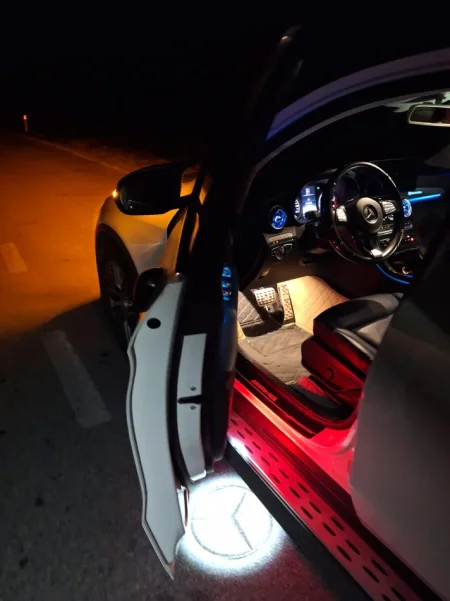 Tirane, shes makine GLC 220 Nafte, e bardhë automatik Kondicioner 160.000 km 25.900 €