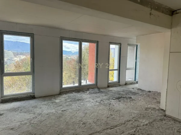 Tirane, jepet me qera ambjent biznesi Kati 4, 800 m² 8.500 € (Kodra e Diellit)