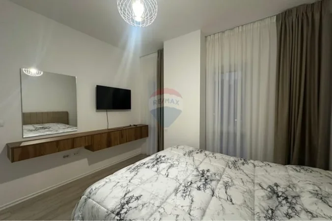 Tirane, jepet me qera apartament , 74 m² 900 € 