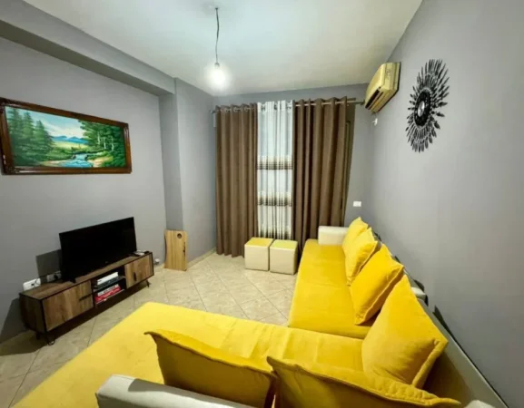 Tirane, shitet apartament 1+1 Kati 3, 59 m² 98.000 € (Ne Astir,)