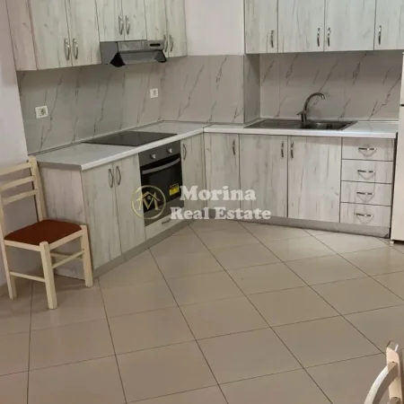 Tirane, jepet me qera apartament 2+1 Kati 3, 96 m² 540 € (Selite)