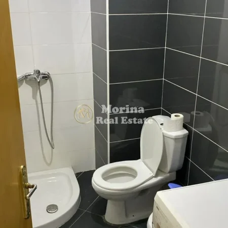 Tirane, jepet me qera apartament 2+1 Kati 3, 96 m² 540 € (Selite)