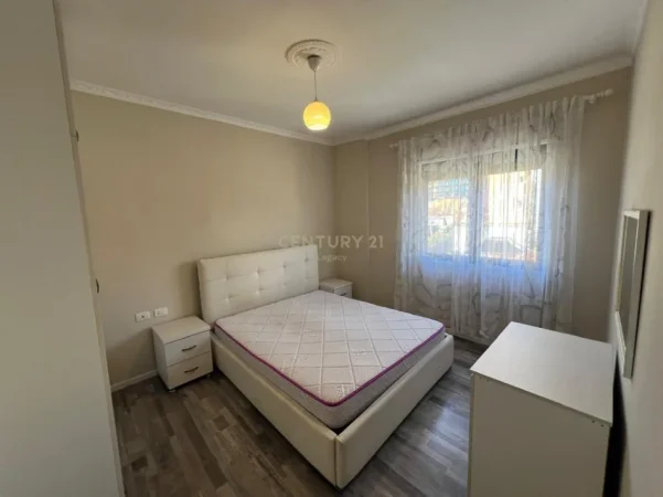 Tirane, jepet me qera apartament 2+1 Kati 2, 85 m² 550 € (Tregu Elektrik)