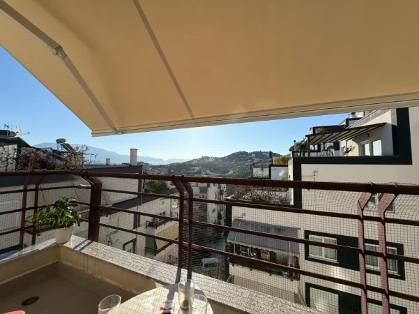 Tirane, shes apartament 2+1 Kati 4, 105 m² 278.000 € (kompleksi fz)