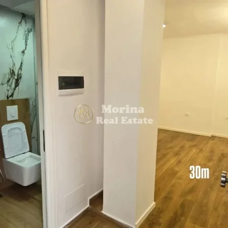 Tirane, shitet garsonier Kati 1, 30 m² 87.000 € (Vasil Shanto)