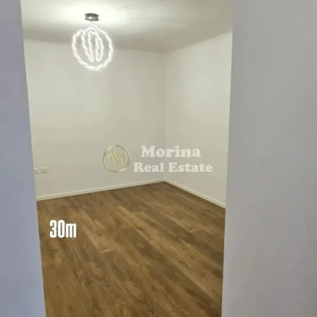 Tirane, shitet 2 garsoniere Kati 1, 58 m² 158.000 € (Vasil Shanto)
