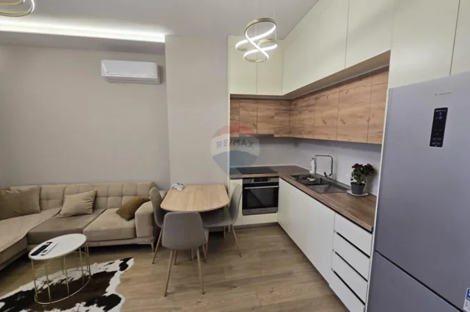 Tirane, jepet me qera apartament 1+1 Kati 6, 70 m² 600 € 